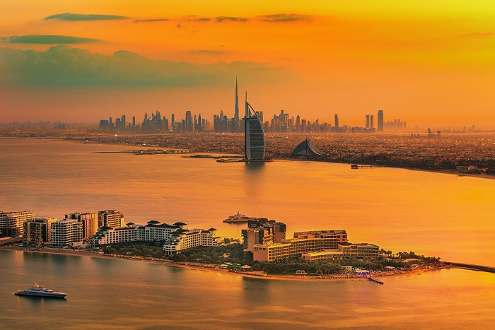 السياحة الداخلية رافد مهم رفع معدلات إشغال فنادق الشاطئ في دبي إلى 80% في عطلات نهاية الأسبوع 